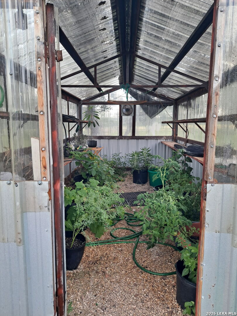 623 Fm 1796 Utopia TX 78884