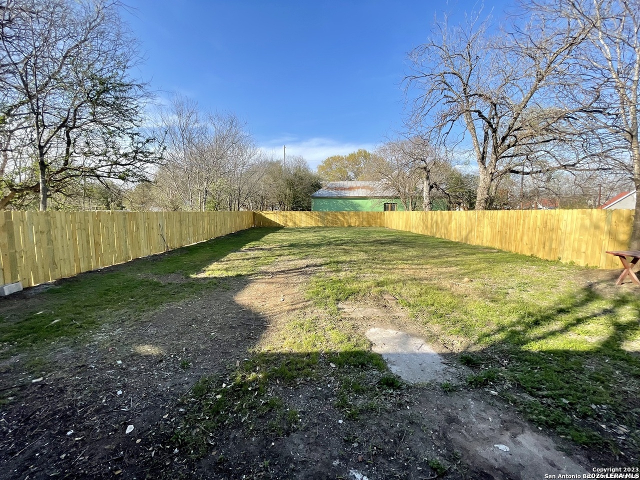 1027 Nolan San Antonio TX 78202