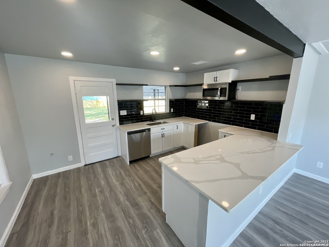 1027 Nolan San Antonio TX 78202