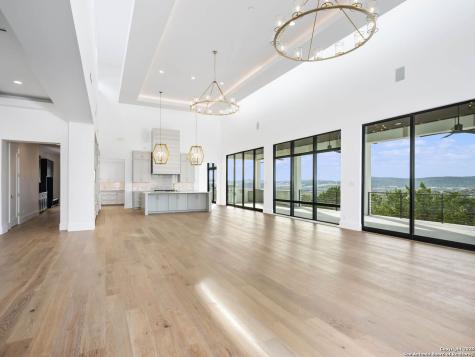 21511 Privada Avila San Antonio TX 78257