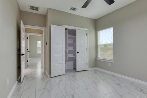5507 Pageland Drive Kirby TX 78219