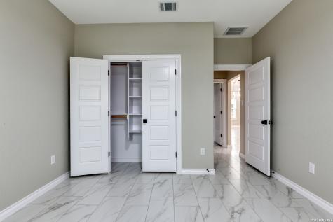 5507 Pageland Drive Kirby TX 78219