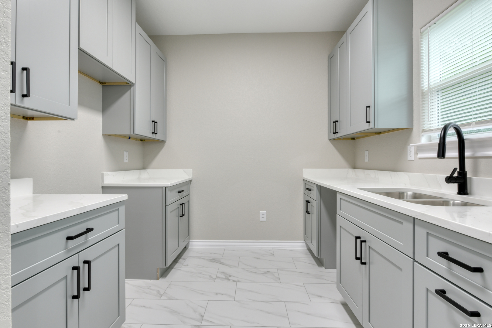 5507 Pageland Drive Kirby TX 78219