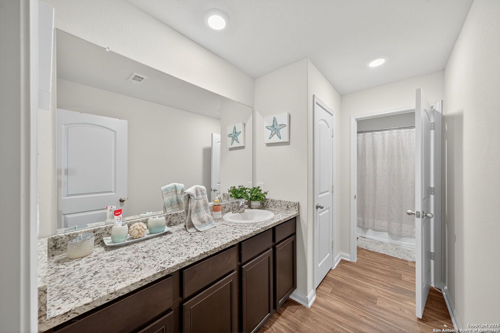 11827 Davalos San Antonio TX 78252