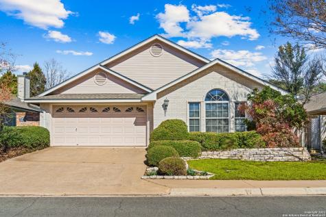 132 Terrace Lane Kerrville TX 78028