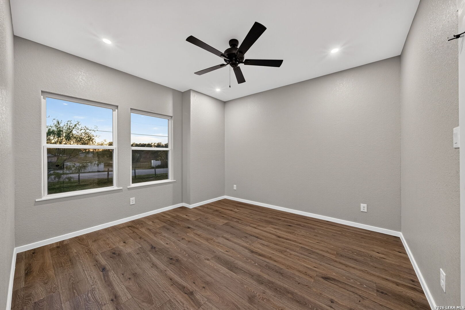 316 Royal Oaks Drive Somerset TX 78069
