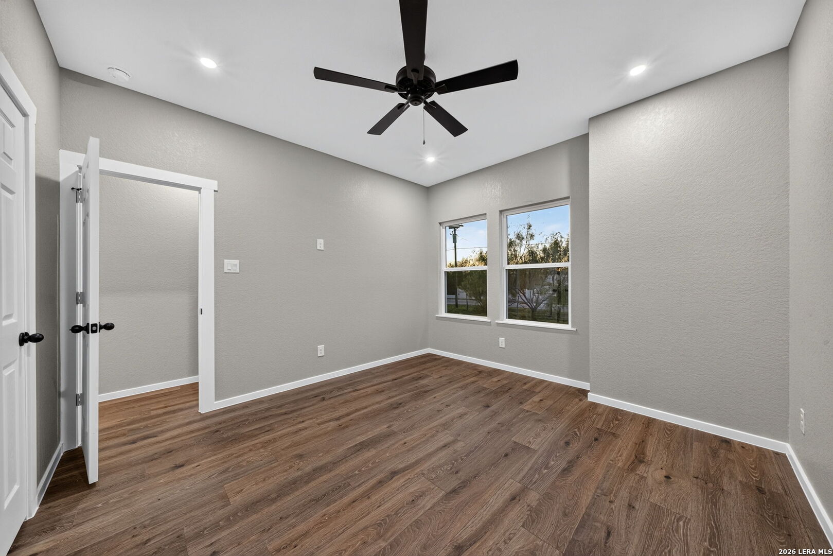 316 Royal Oaks Drive Somerset TX 78069