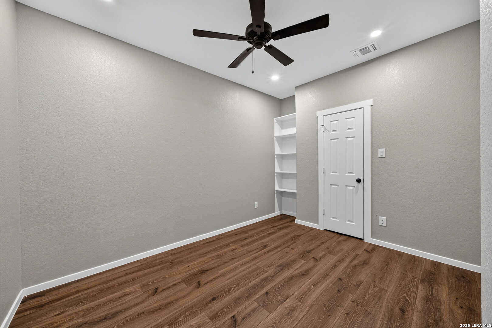 316 Royal Oaks Drive Somerset TX 78069