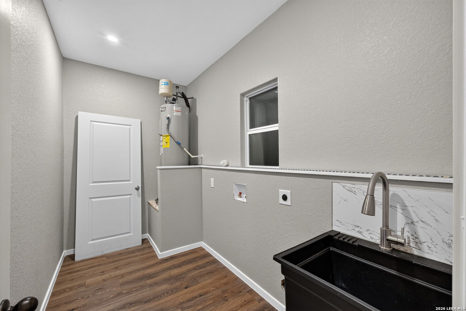 316 Royal Oaks Drive Somerset TX 78069