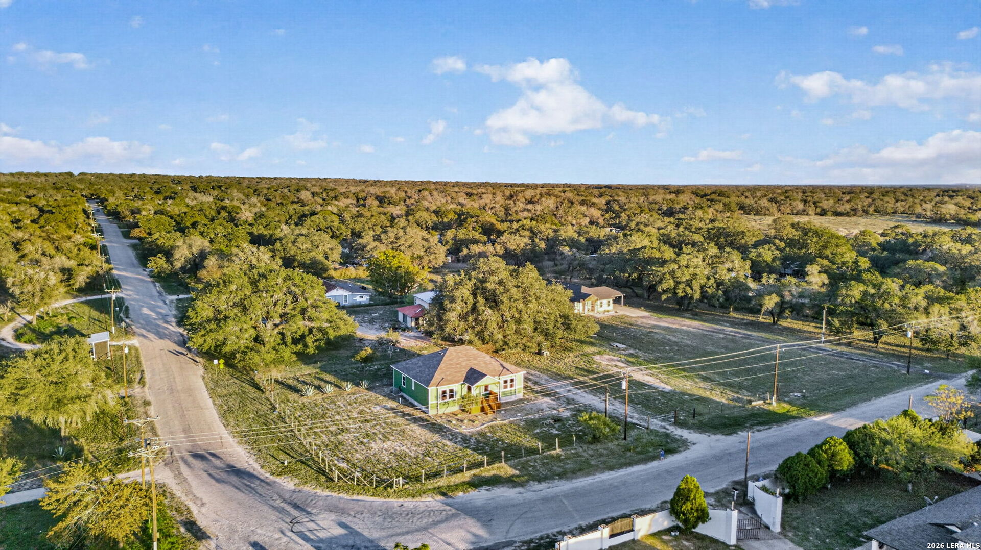 316 Royal Oaks Drive Somerset TX 78069