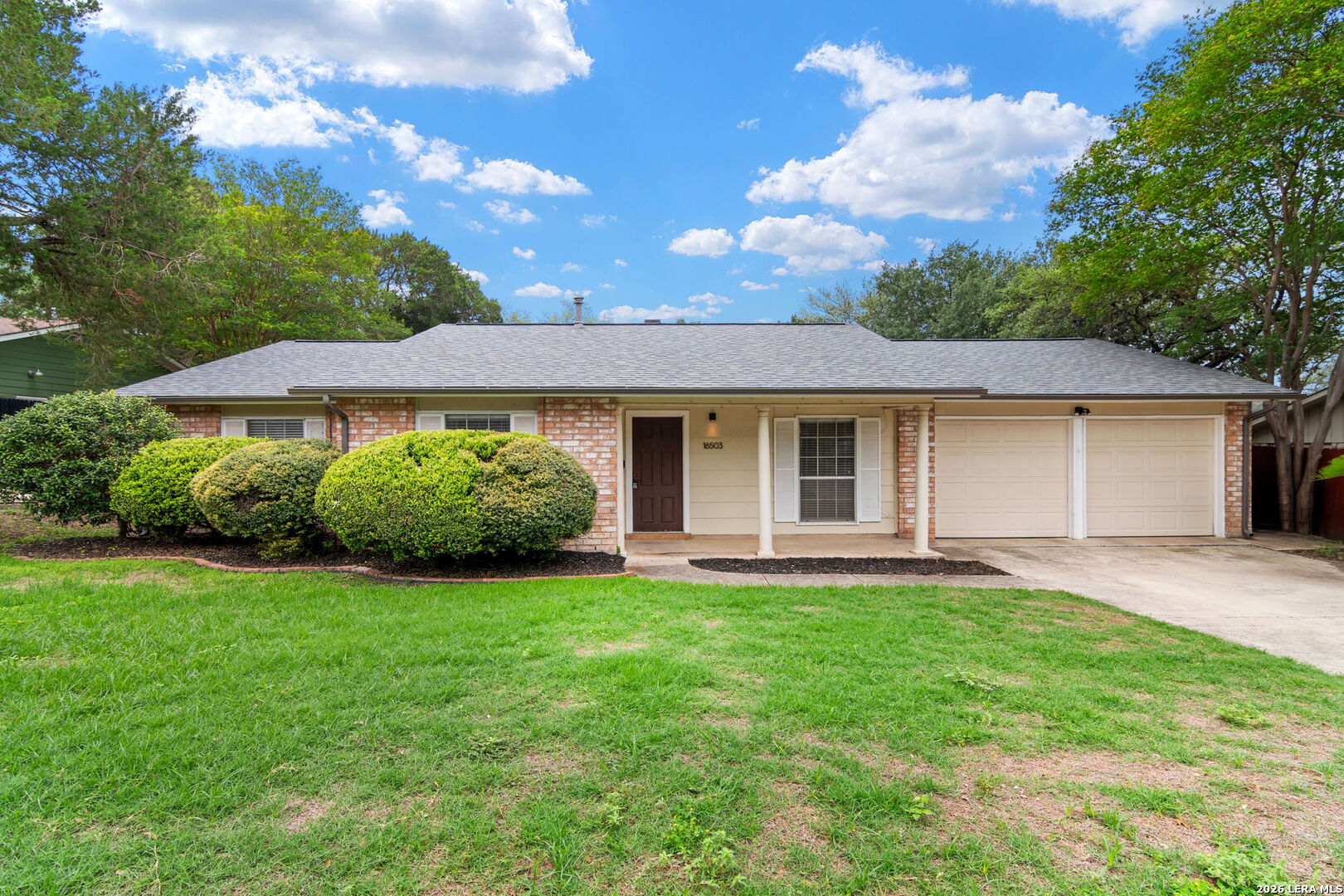 16503 Burr Hill San Antonio TX 78247