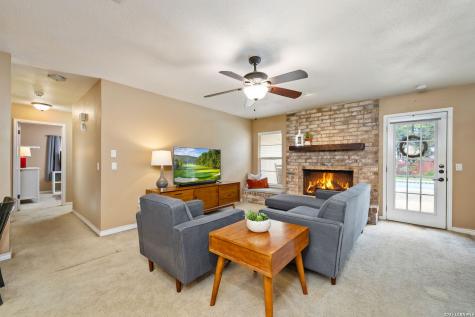 16503 Burr Hill San Antonio TX 78247