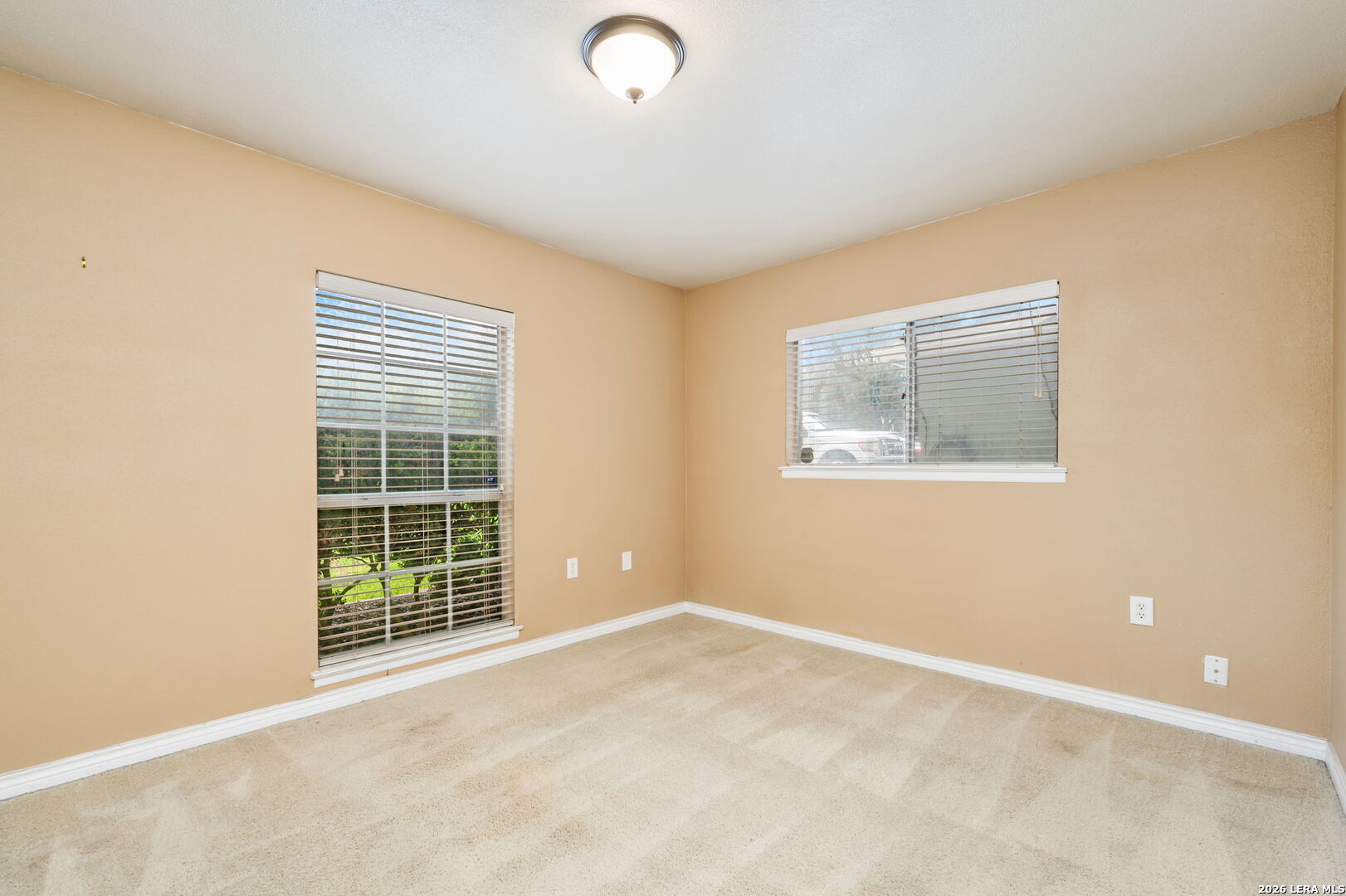 16503 Burr Hill San Antonio TX 78247