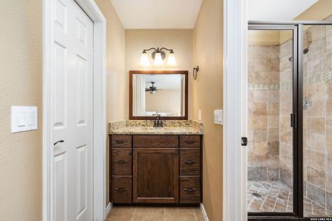 16503 Burr Hill San Antonio TX 78247