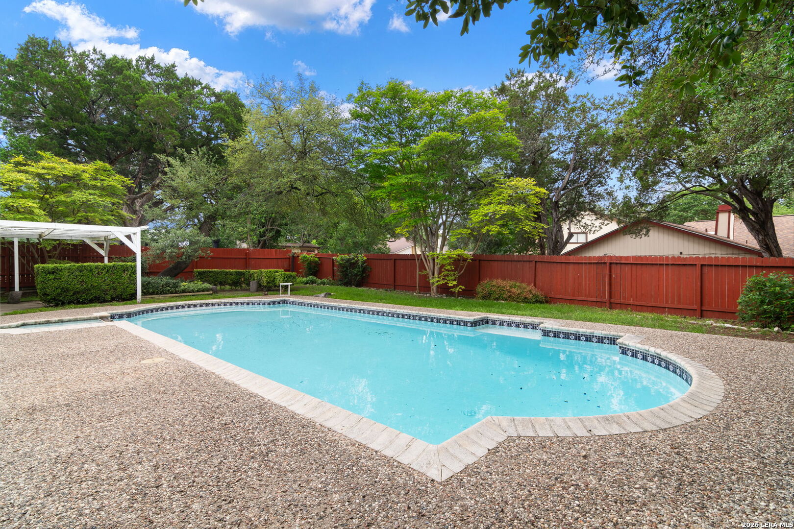 16503 Burr Hill San Antonio TX 78247