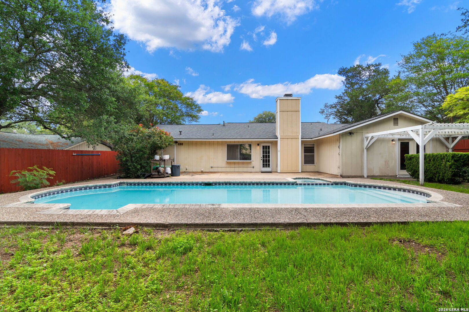 16503 Burr Hill San Antonio TX 78247
