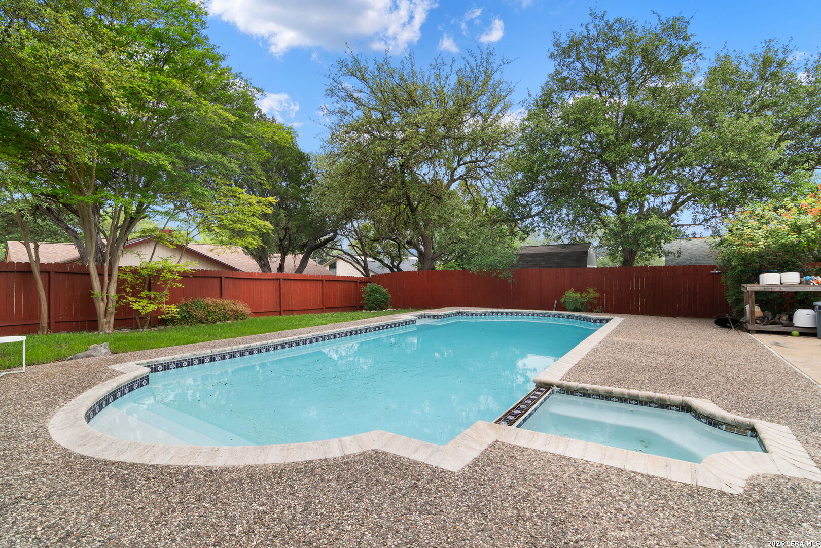 16503 Burr Hill San Antonio TX 78247