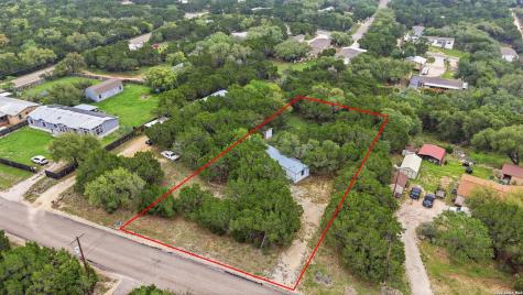 906 Qappuella Drive Canyon Lake TX 78133
