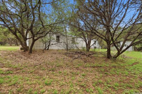 906 Qappuella Drive Canyon Lake TX 78133