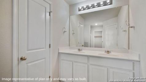 536 Avalon Banks Cibolo TX 78108