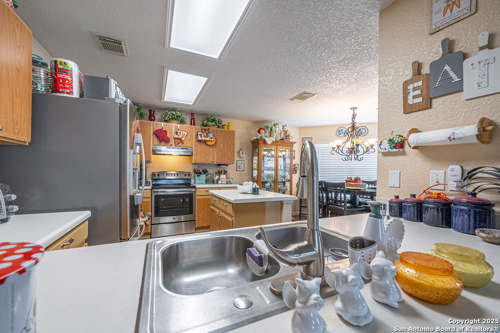 3420 Sante Fe Seguin TX 78155