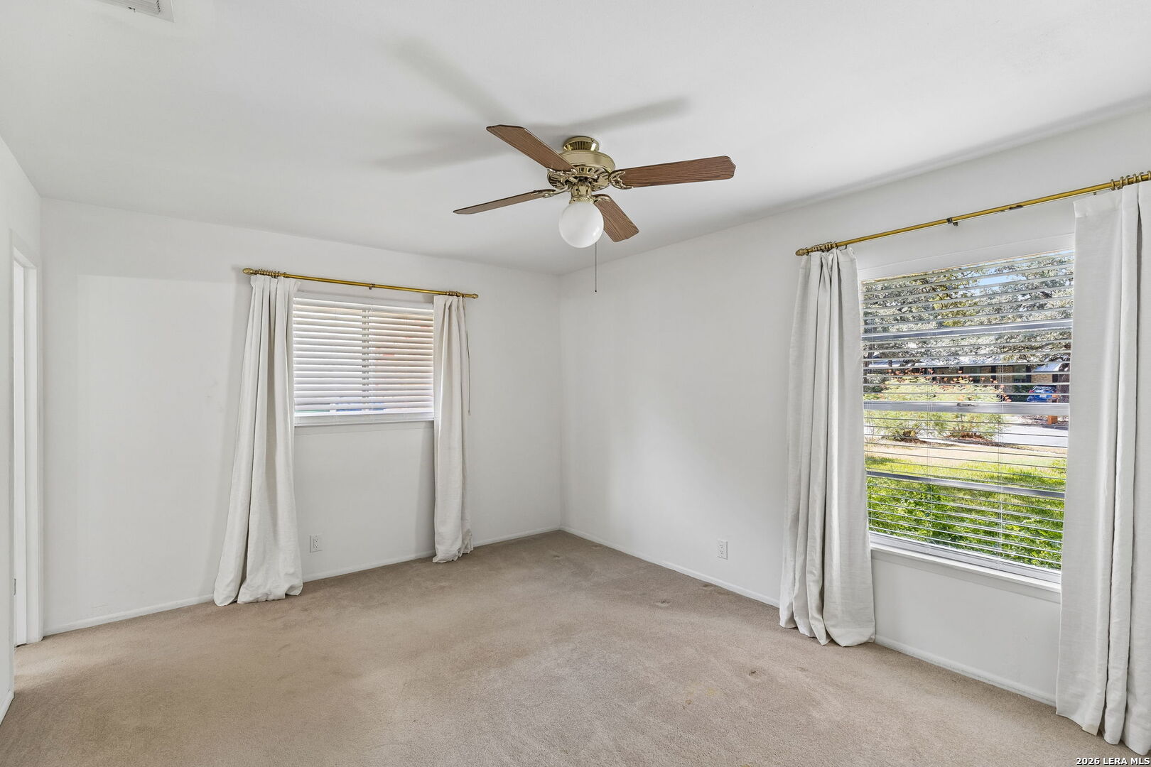 3615 Betsy Ross Drive San Antonio TX 78230