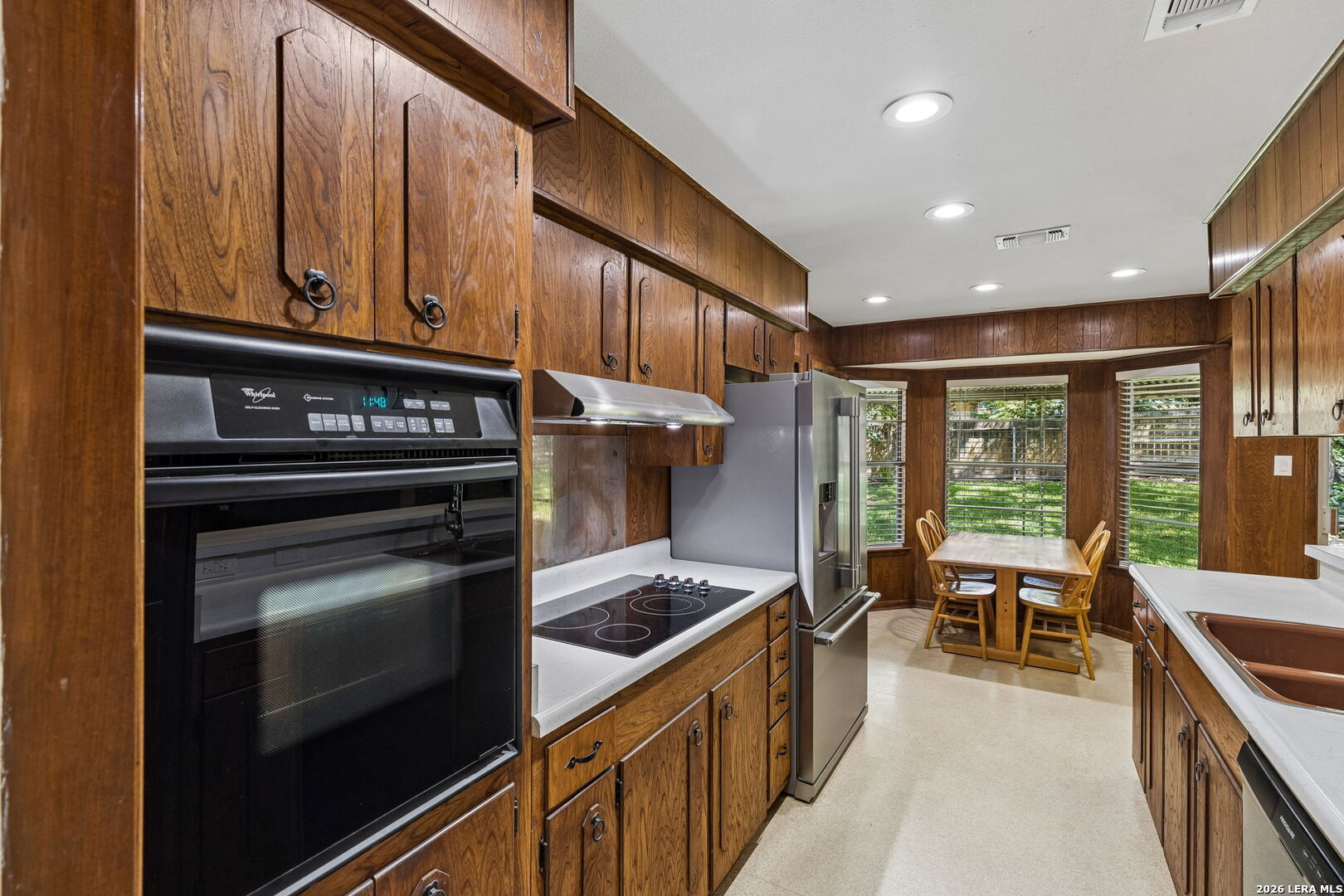 3615 Betsy Ross Drive San Antonio TX 78230