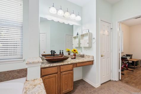 200 Summit View Cibolo TX 78108