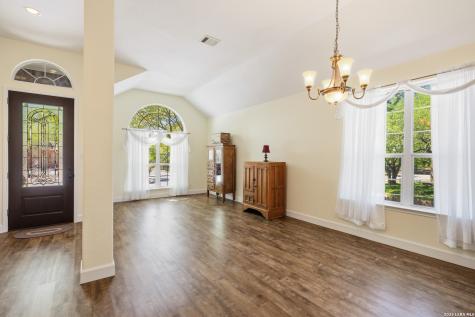 200 Summit View Cibolo TX 78108
