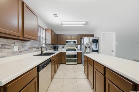 11622 Shotgun Way Helotes TX 78023