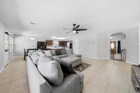 11622 Shotgun Way Helotes TX 78023