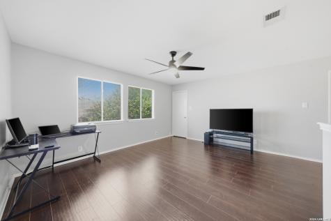 11622 Shotgun Way Helotes TX 78023
