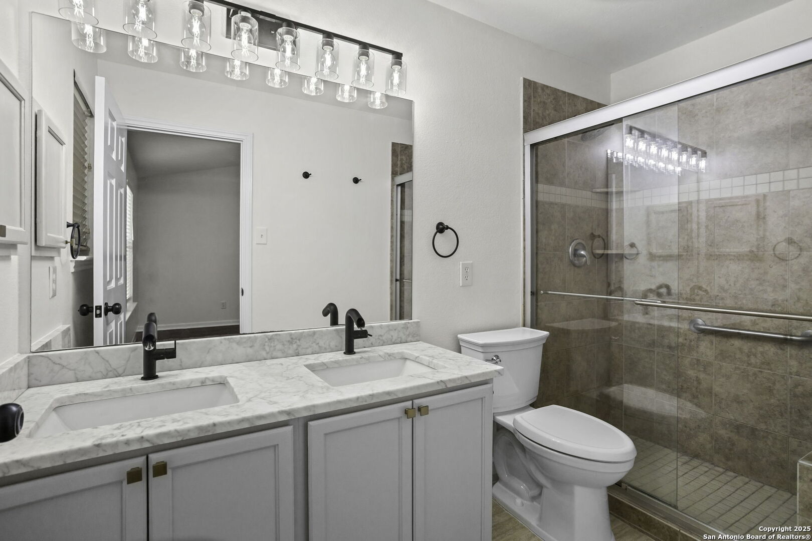 4106 Blairwood San Antonio TX 78247