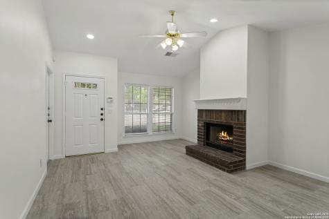 4106 Blairwood San Antonio TX 78247