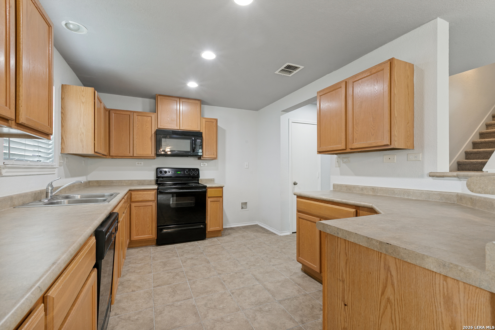 10202 Maple Ranch San Antonio TX 78245