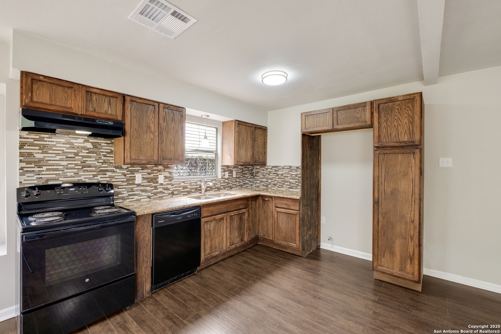 9214 Cliffvale Street San Antonio TX 78250