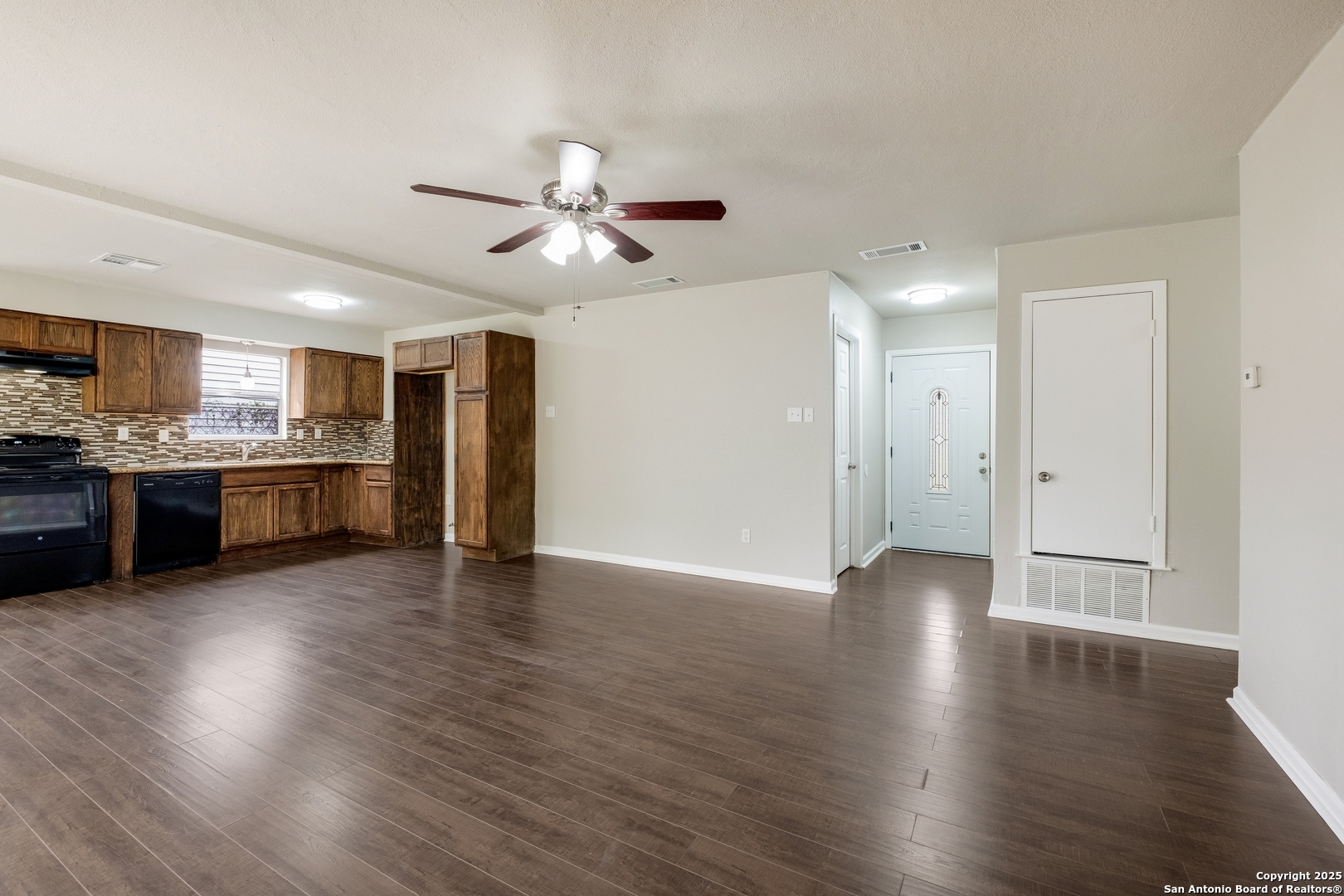 9214 Cliffvale Street San Antonio TX 78250