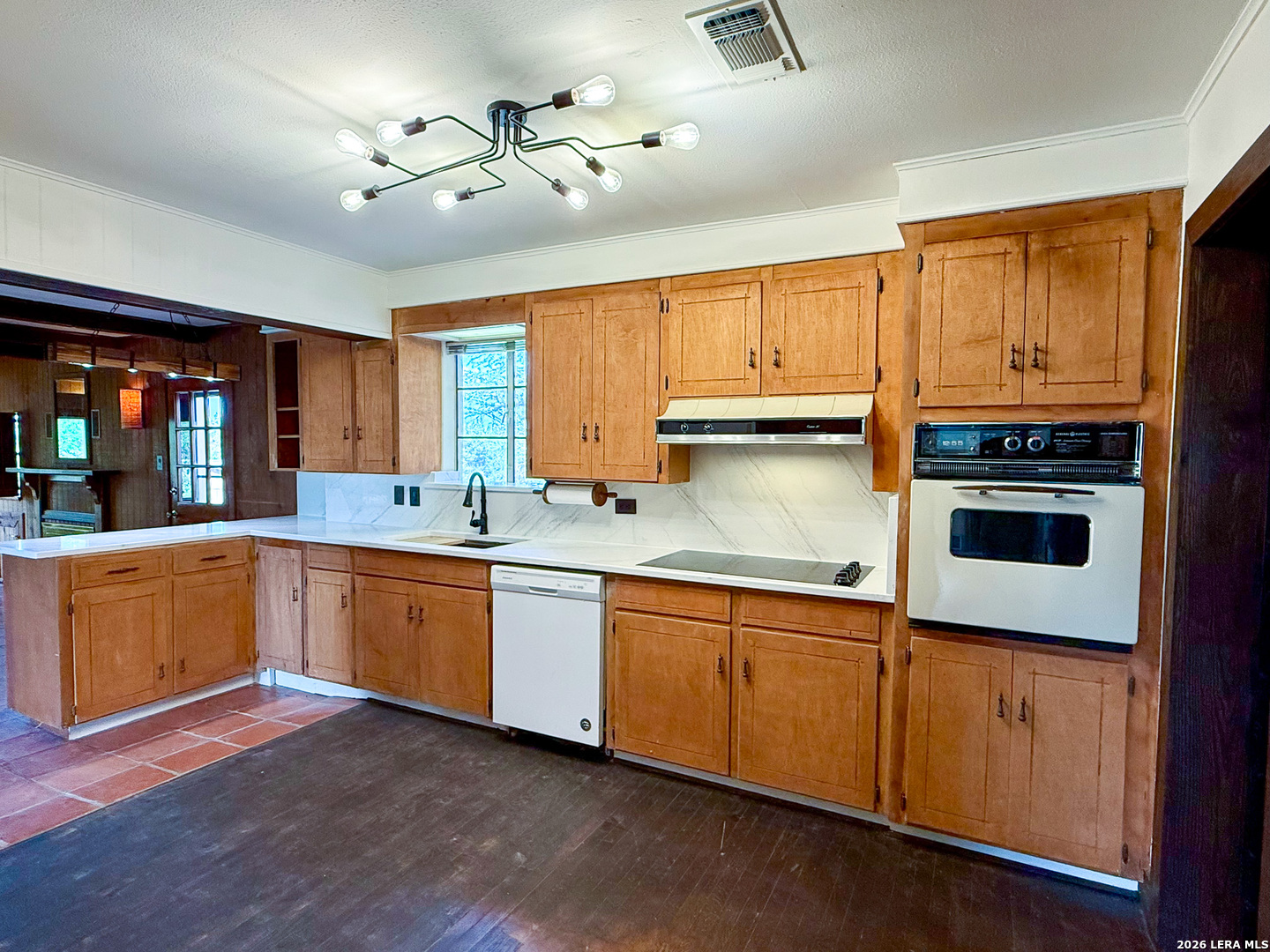 13132 State Highway 16 N Medina TX 78055