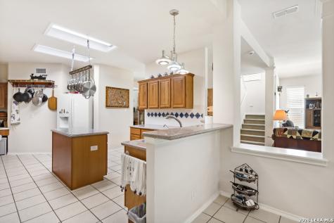 1123 Meadowalk San Antonio TX 78253