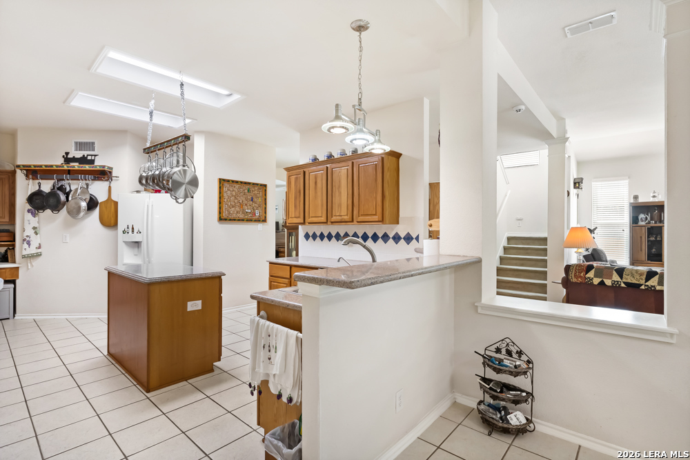1123 Meadowalk San Antonio TX 78253