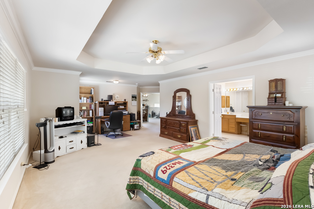 1123 Meadowalk San Antonio TX 78253