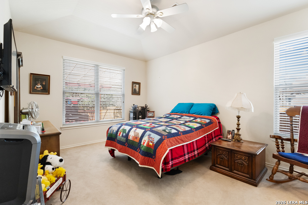 1123 Meadowalk San Antonio TX 78253