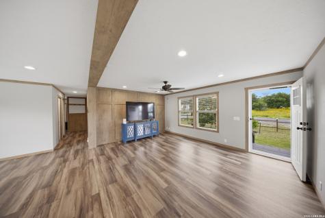 22718 Gold Gap Street Elmendorf TX 78112