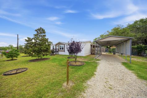 22718 Gold Gap Street Elmendorf TX 78112