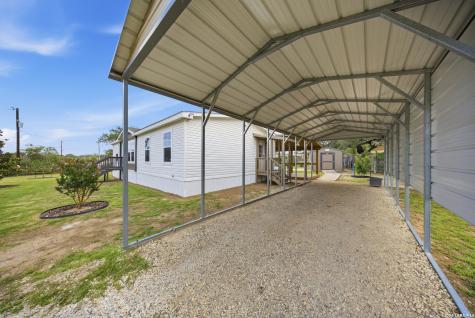 22718 Gold Gap Street Elmendorf TX 78112