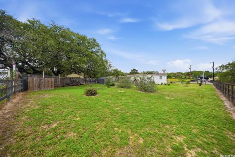 22718 Gold Gap Street Elmendorf TX 78112