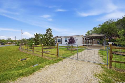 22718 Gold Gap Street Elmendorf TX 78112
