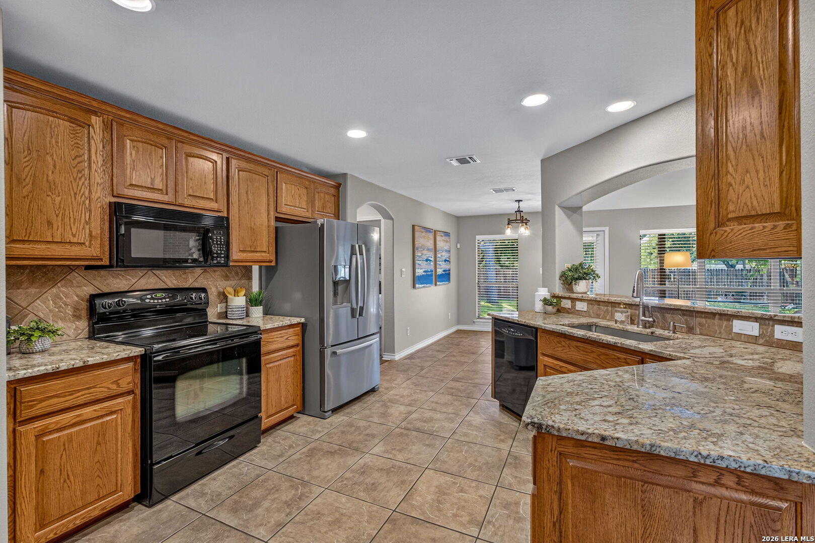 1827 Oakline San Antonio TX 78232