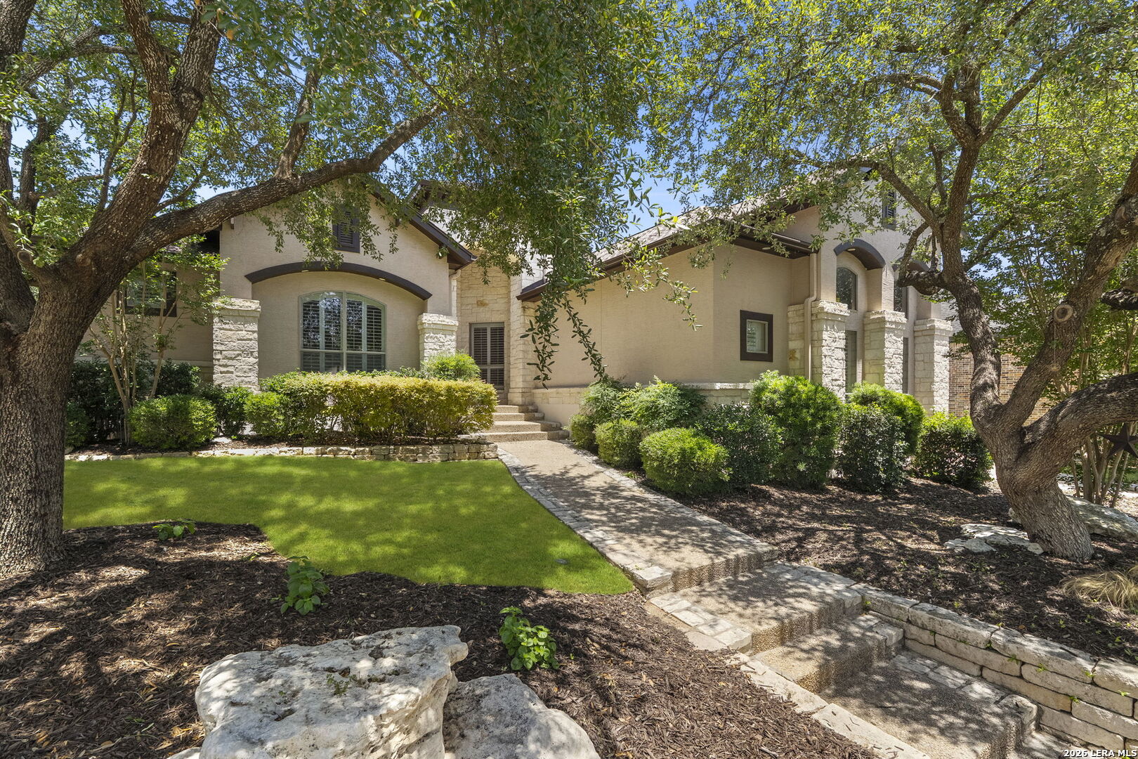 1911 Far Niente San Antonio TX 78258