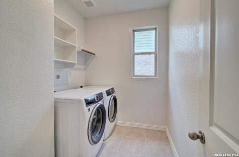 2114 Shepards Street Seguin TX 78155